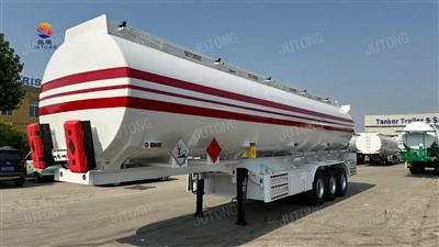 Güvenliği Artırılmış Üç Dingilli Tehlikeli Sıvı Taşıma Tankı Yarı Römork